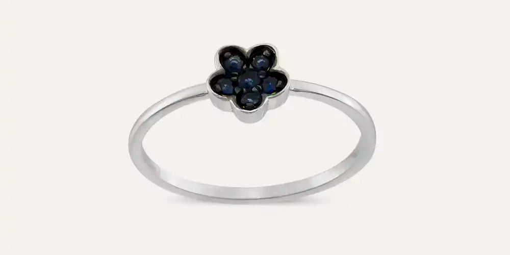 Taşlı Yüzük Modelleri Nasıl Seçilir? Montür Rehberi — 0,14 CT Siyah Pırlanta Taşlı Beyaz Altın Yüzük