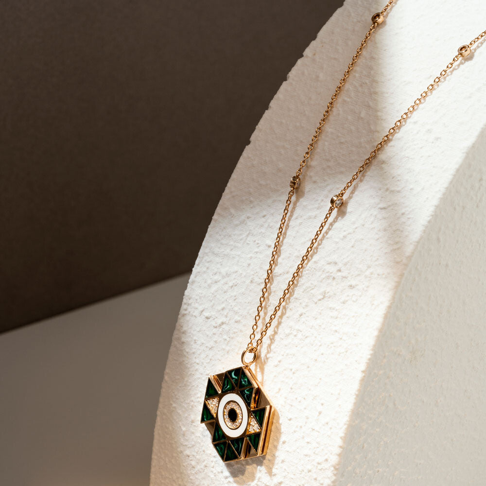 0.18 CT Pırlanta Taşlı ve Mineli Rose Altın Kolye