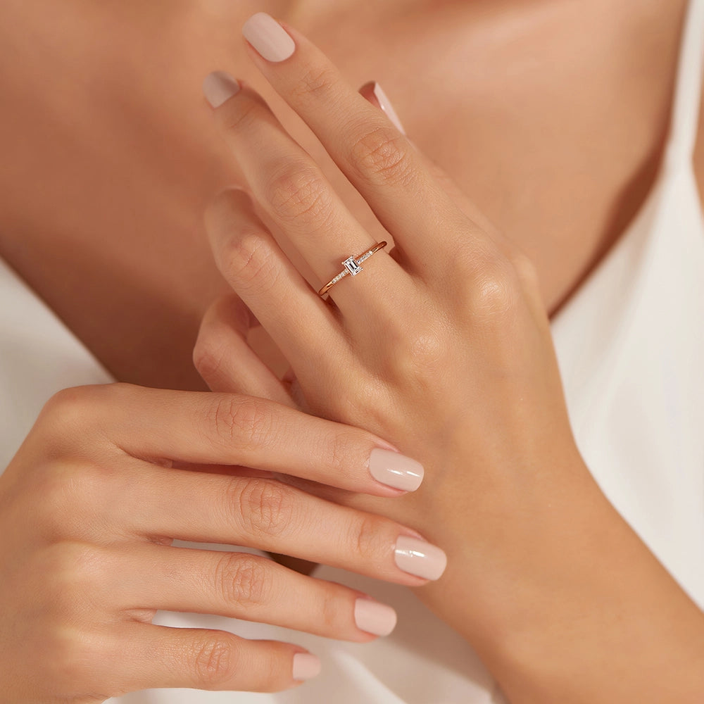 0.25 CT Baget Pırlanta Taşlı Rose Altın Yüzük