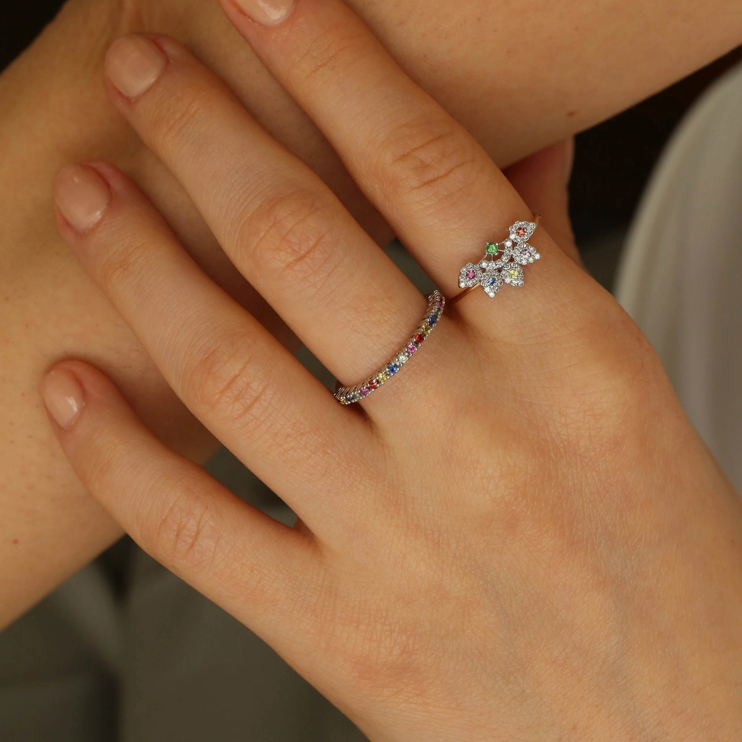0.27 CT Multicolor Safir Taşlı Yarımtur Beyaz Altın Yüzük