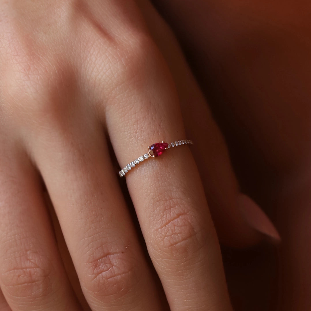 0.41 CT Yakut ve Pırlanta Taşlı Rose Altın Yüzük