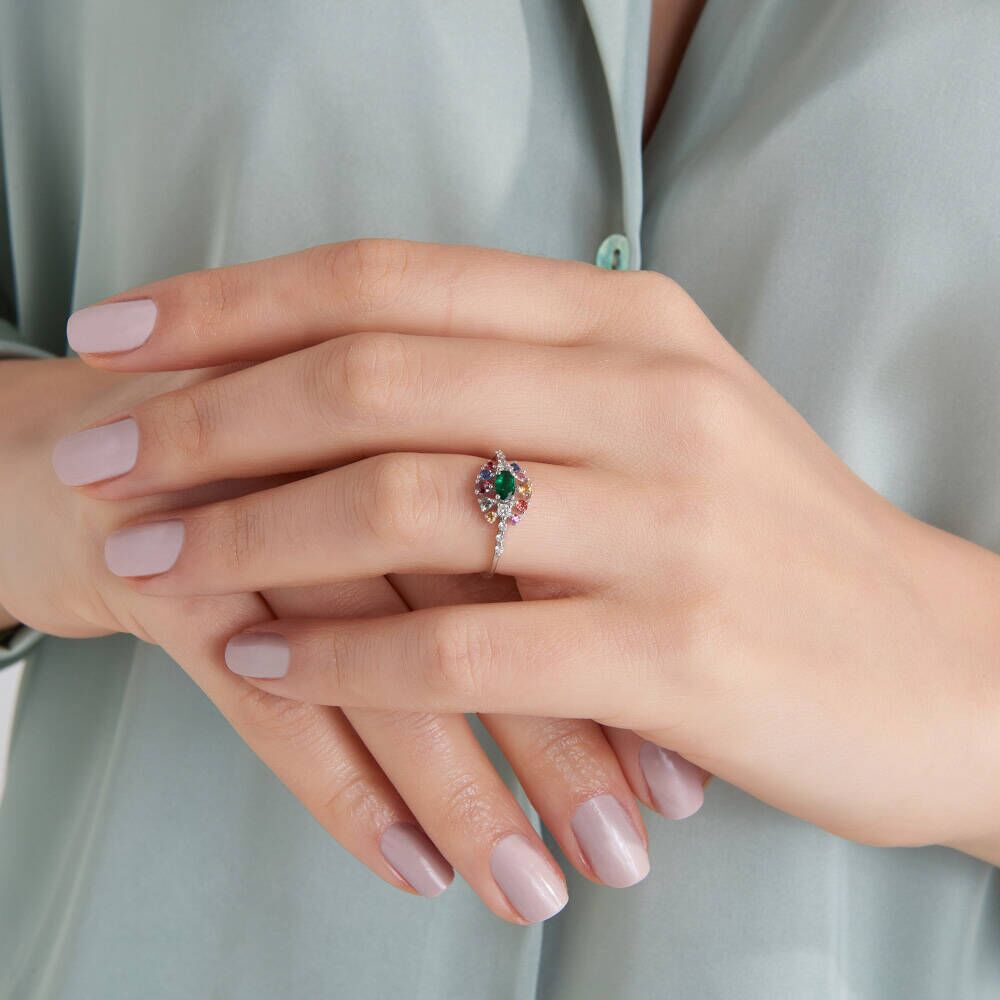 0.79 CT Zümrüt, Multicolor Safir ve Pırlanta Taşlı Yüzük