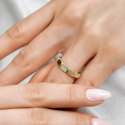 14 Ayar Altın Parıltı Taşlı Yüzük