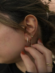 Çift Sıra Görünümlü Taşlı Altın Halka Küpe