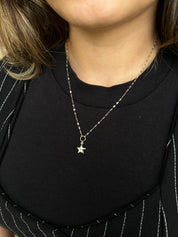 Altın Kelebek Zincirli Yıldız Figürlü Kolye