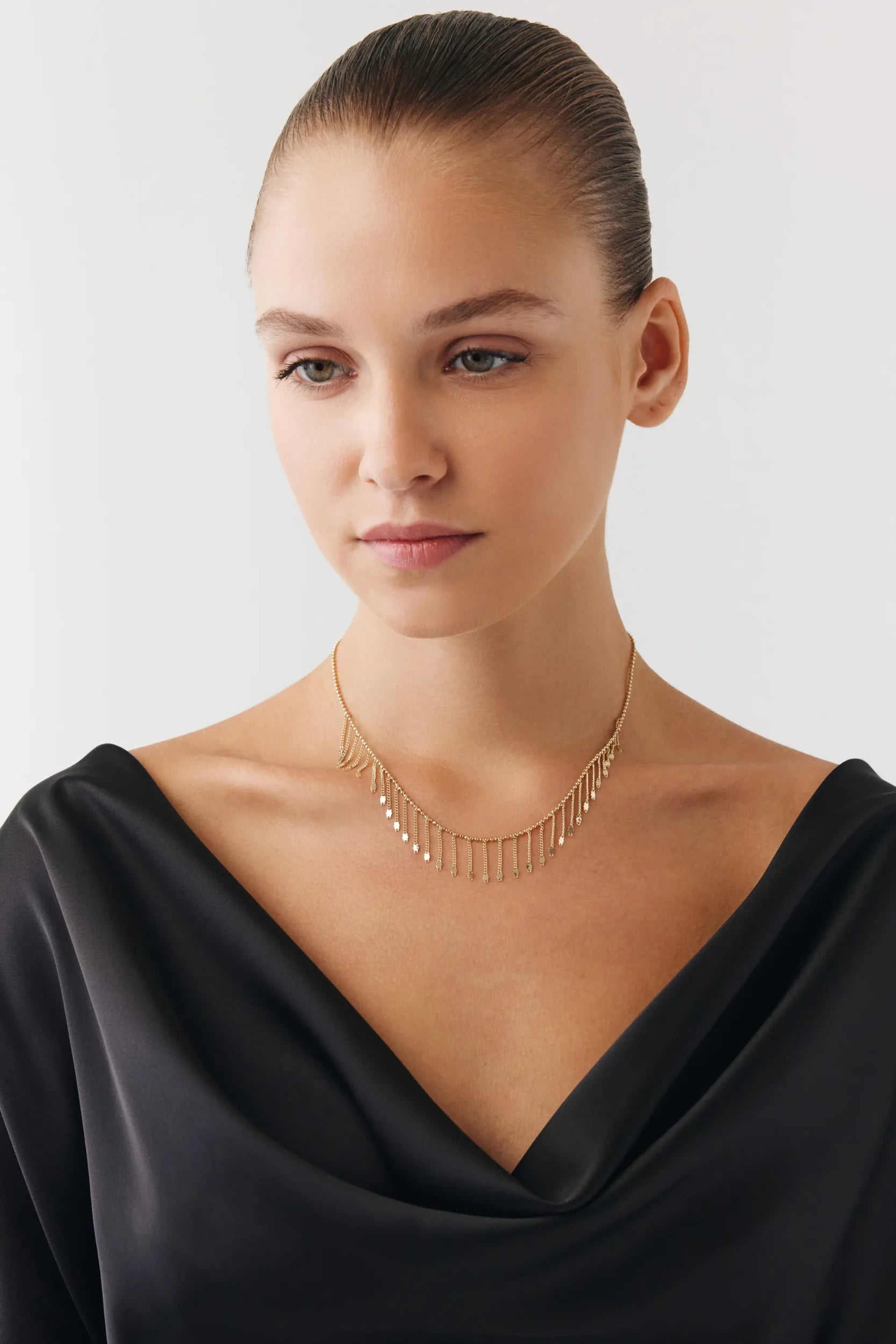 Mini Gurmet Zincir Detaylı Şaheser Kolye