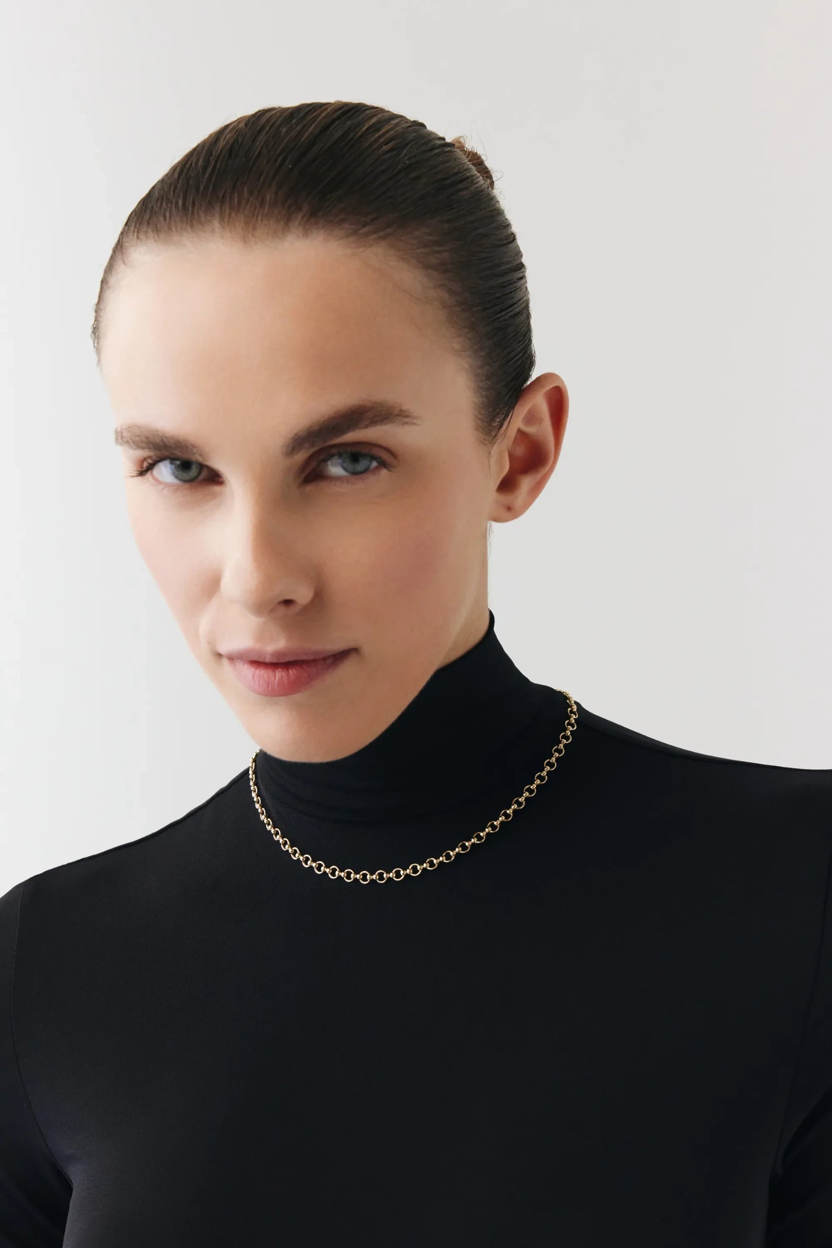 Sade Zincir Choker
