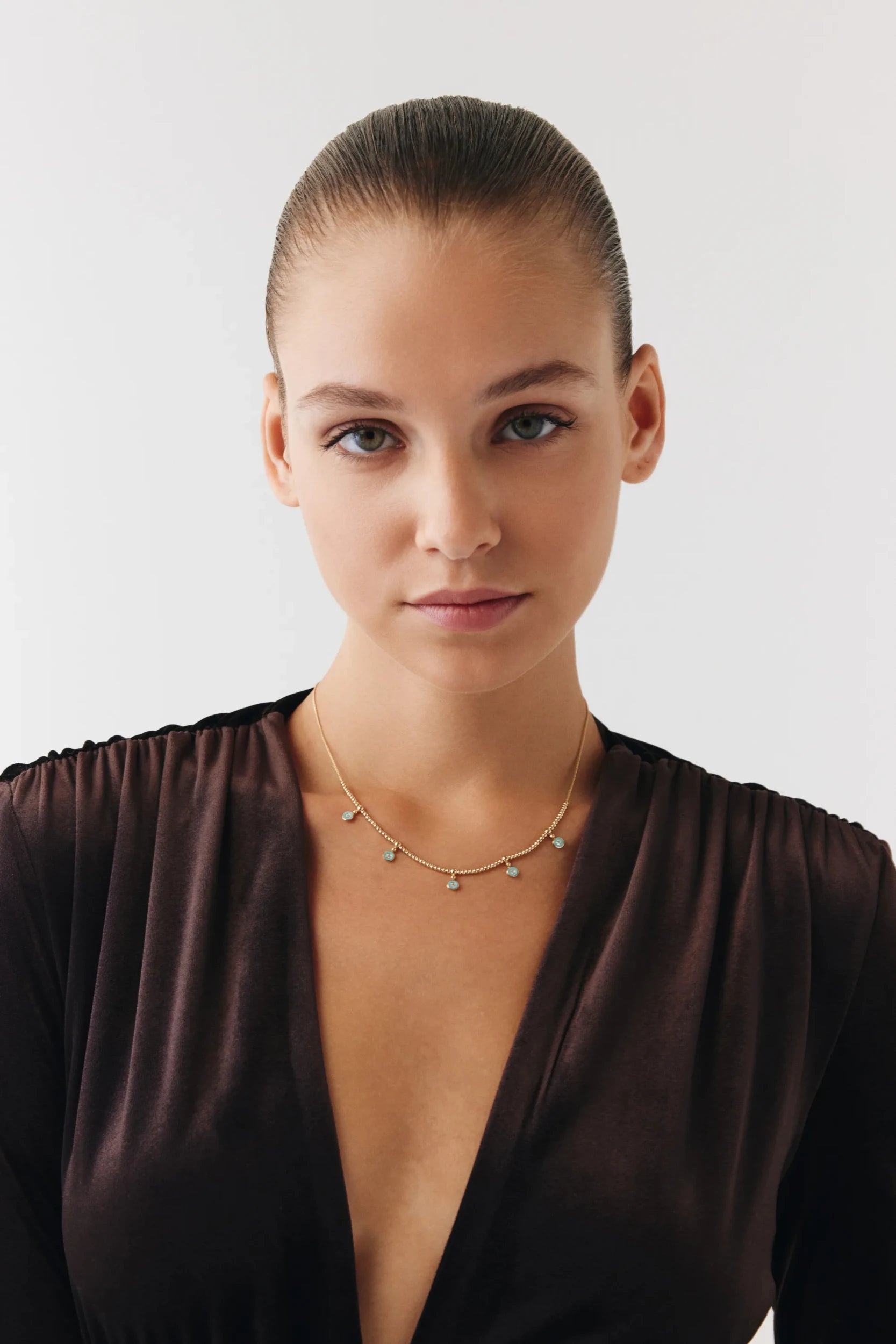 Mavi Mineli Taşlı Kolye