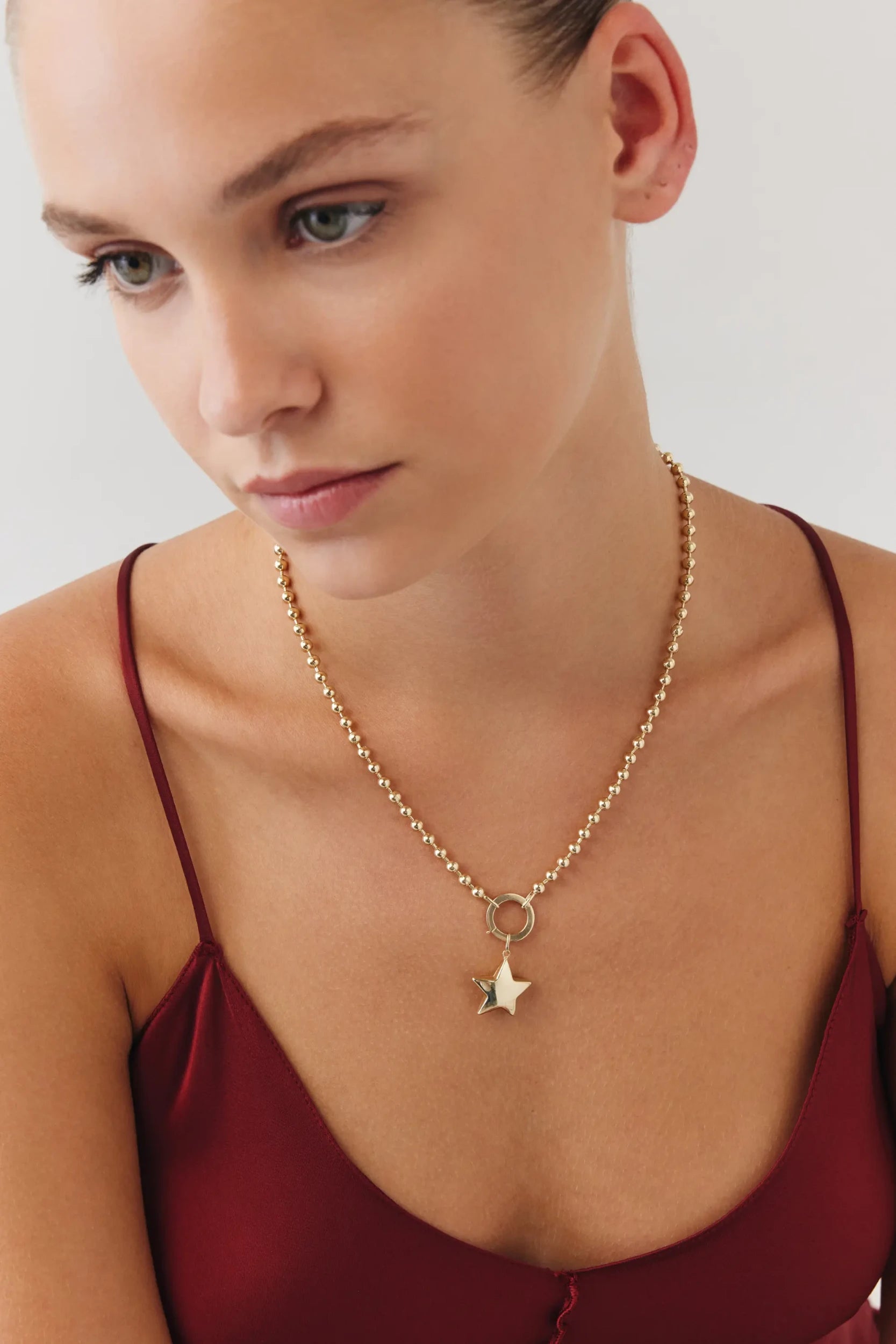 Top Zincir Yıldız Charm Kolye