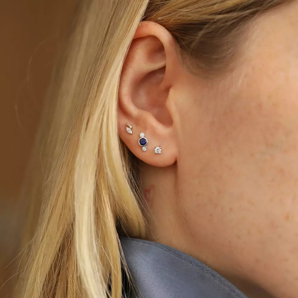 0.10 CT Pırlanta Taşlı Tektaş Beyaz Altın Tek Küpe