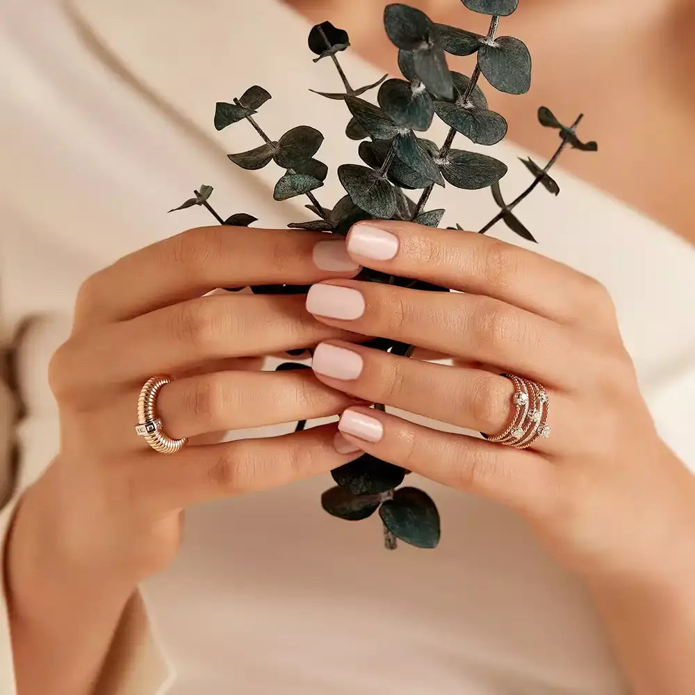 0.16 CT Baget Pırlanta Taşlı Rose Altın Yüzük