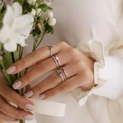 0.20 CT Baget Pırlanta Taşlı Yarımtur Çift Sıra Yüzük