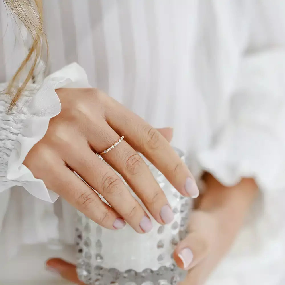 0.21 CT Baget Pırlanta Taşlı Sarı Altın Yüzük