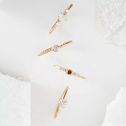 0.22 CT Baget Kesim Pırlanta Taşlı Rose Altın Yüzük