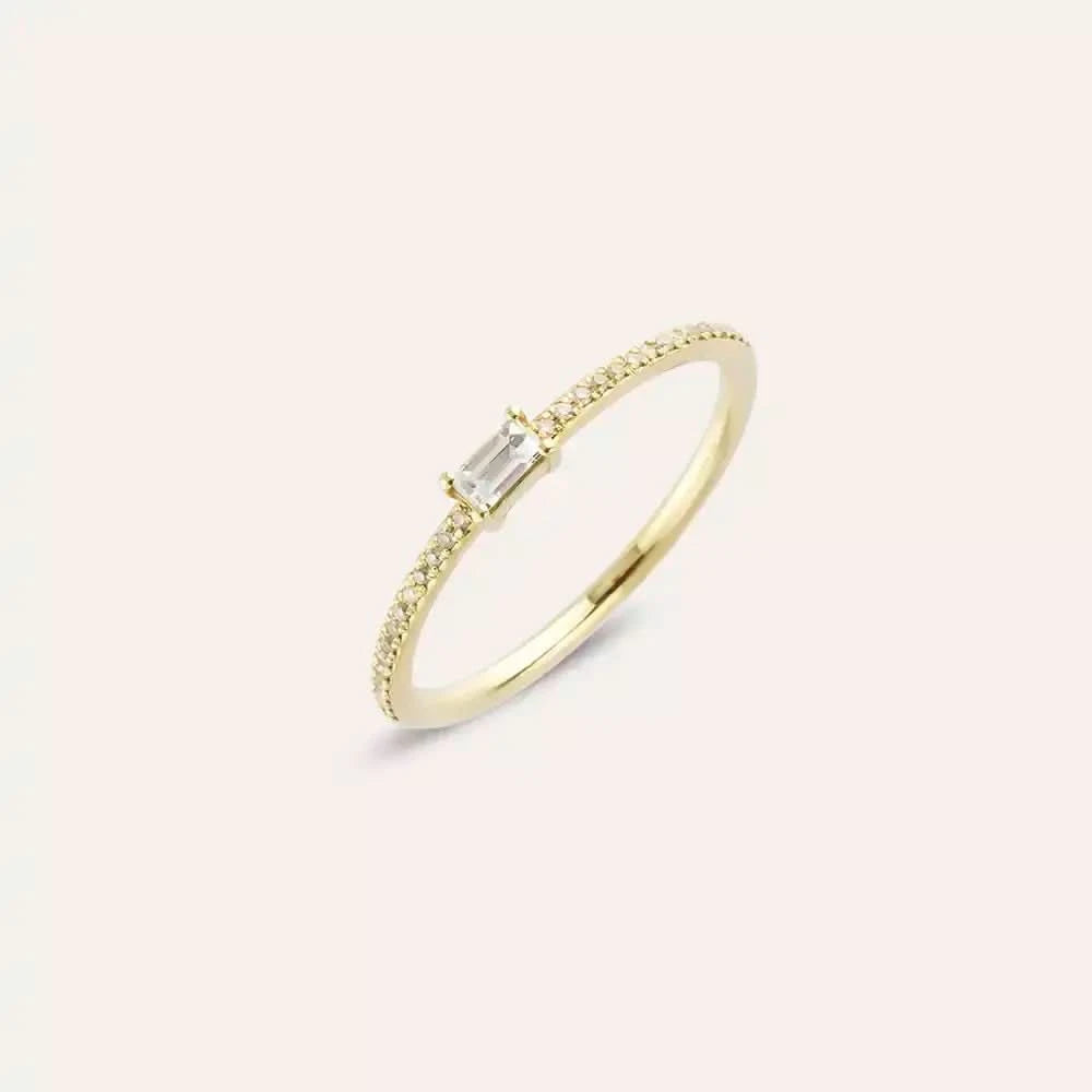 0.22 CT Baget Pırlanta Taşlı Sarı Altın Yüzük