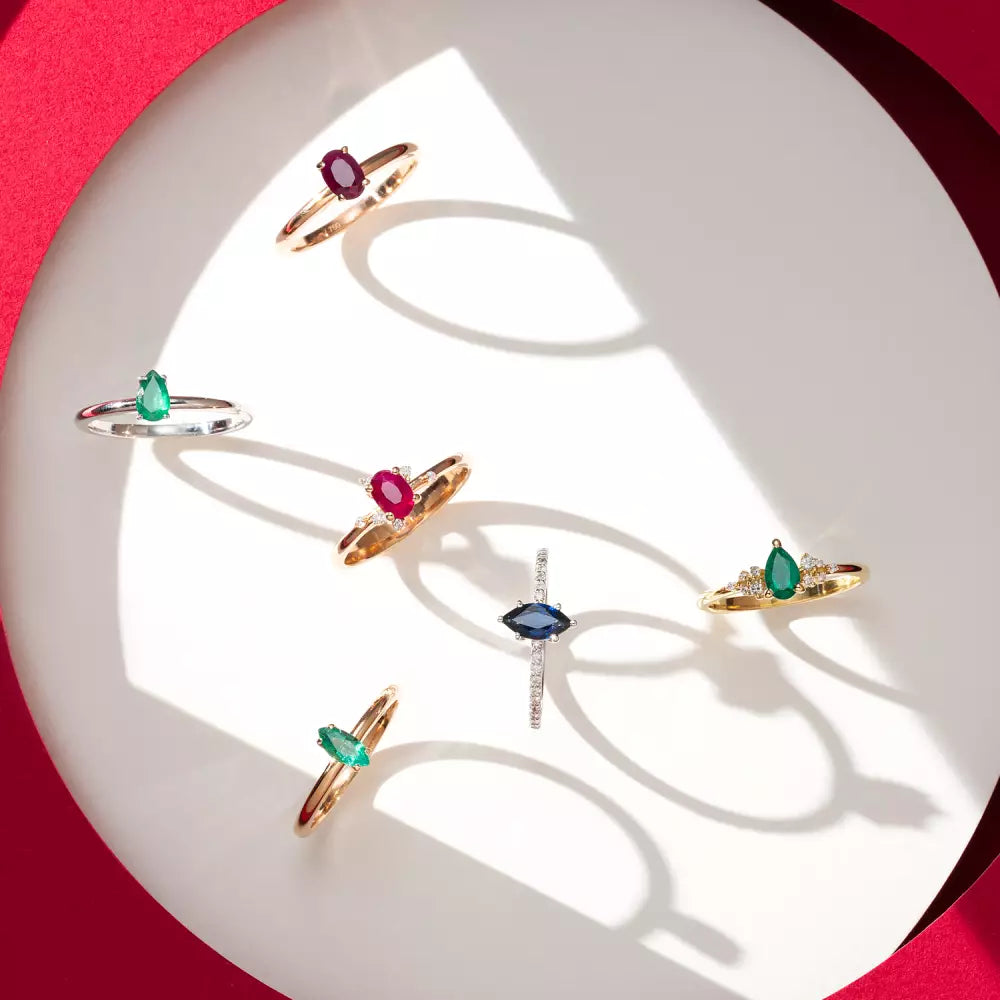 0.25 CT Damla Kesim Zümrüt Taşlı Beyaz Altın Yüzük