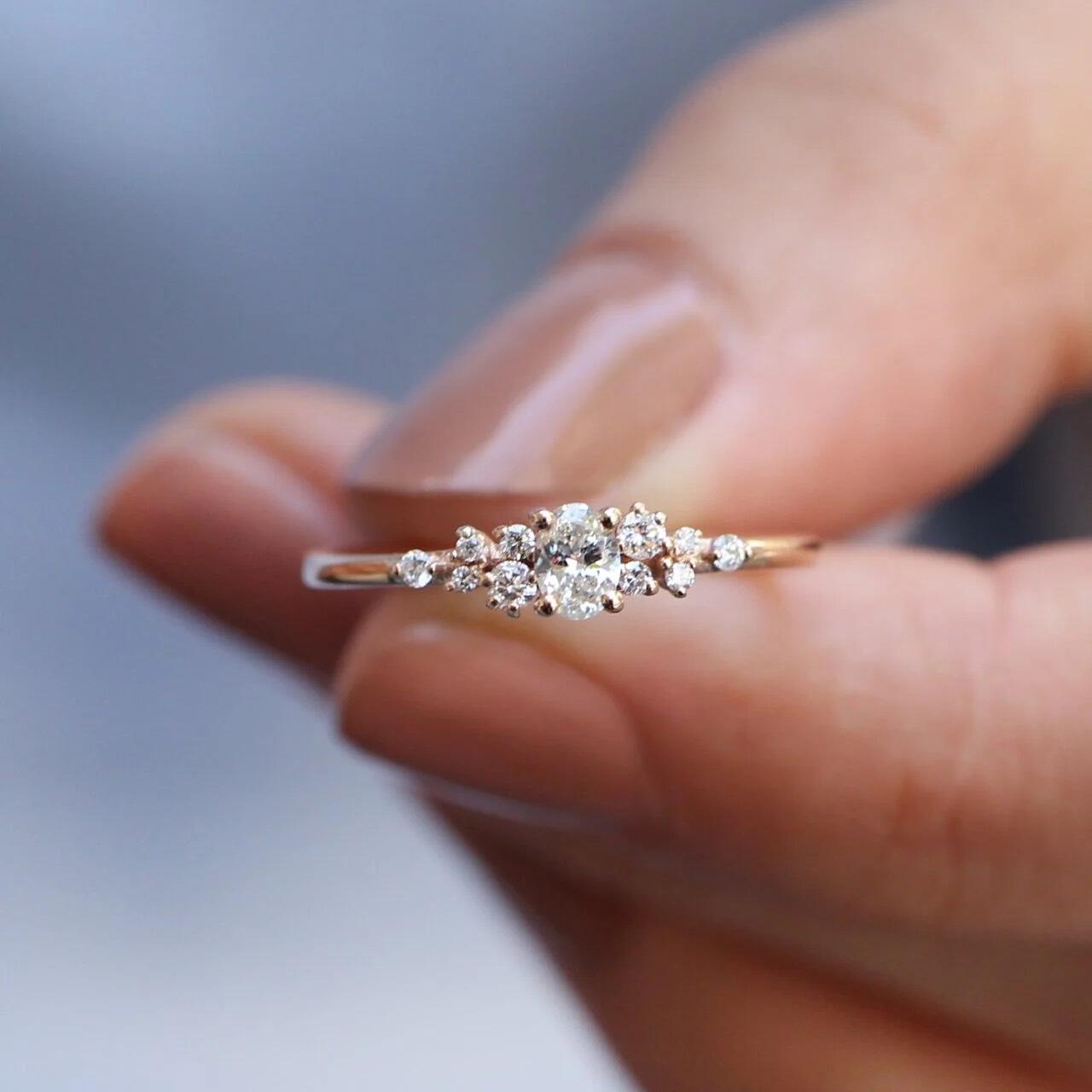 0.25 Karat Vintage Tasarım Asimetri Pırlanta Yüzük