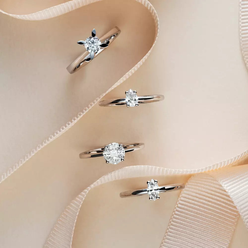 0.30 CT Damla Kesim Pırlanta Tektaş Yüzük