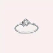 Zena 0.30 CT Prenses Kesim Pırlanta Taşlı Beyaz Altın Yüzük