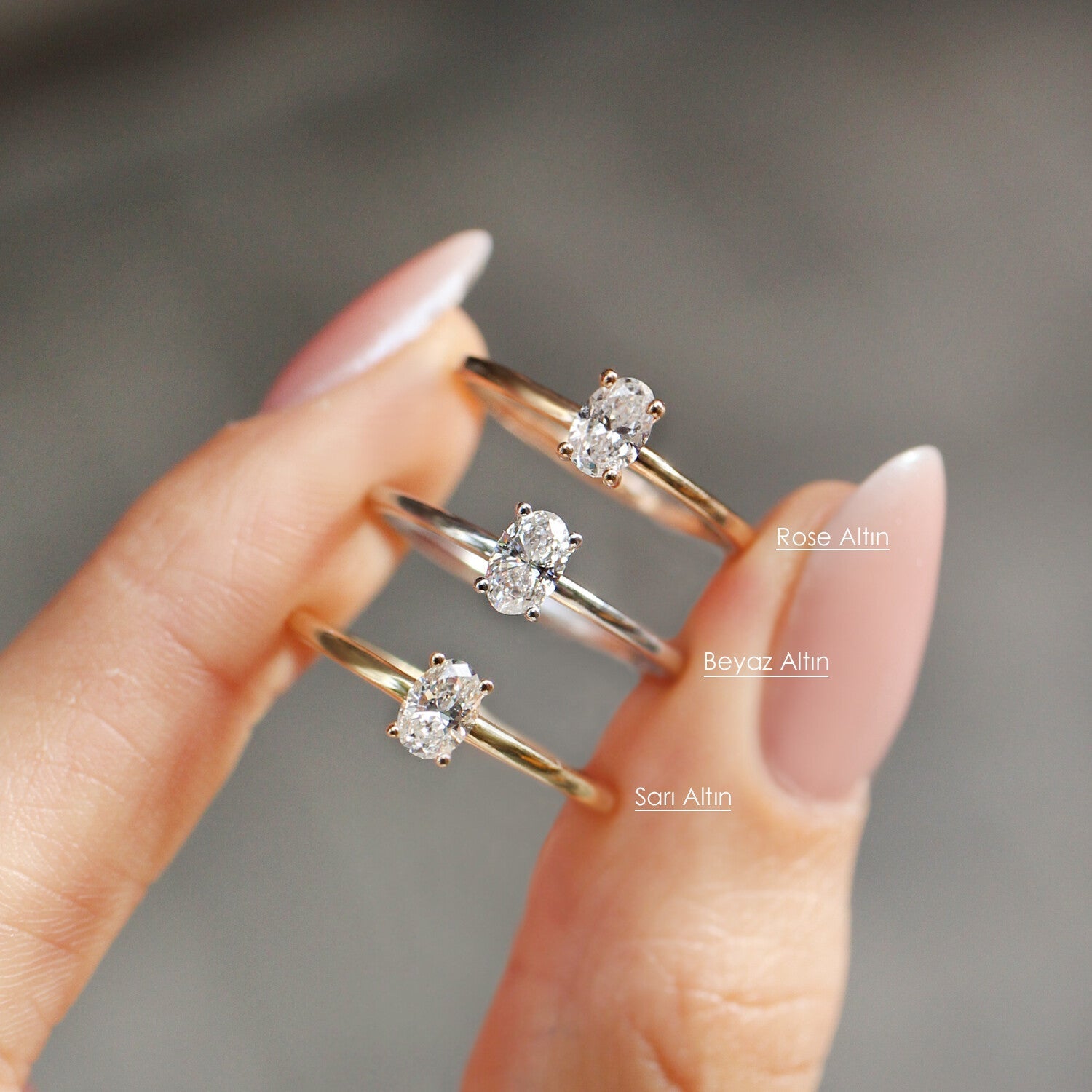 0.30 Karat Oval Pırlanta Tektaş Yüzük