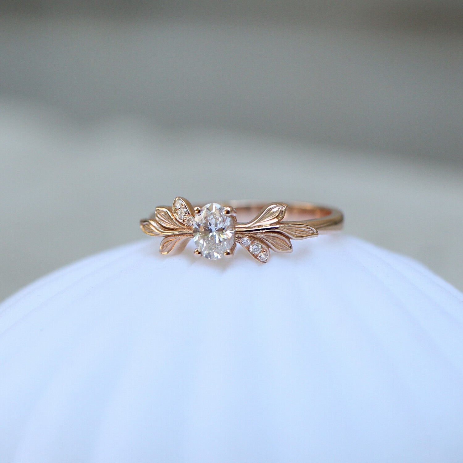 0.32 Karat Vintage Tasarım Pırlanta Dal Tektaş Yüzük