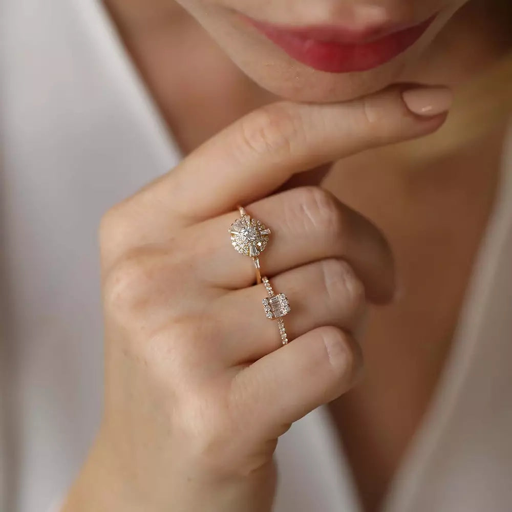 0.34 CT Baget Pırlanta Taşlı Rose Altın Yüzük