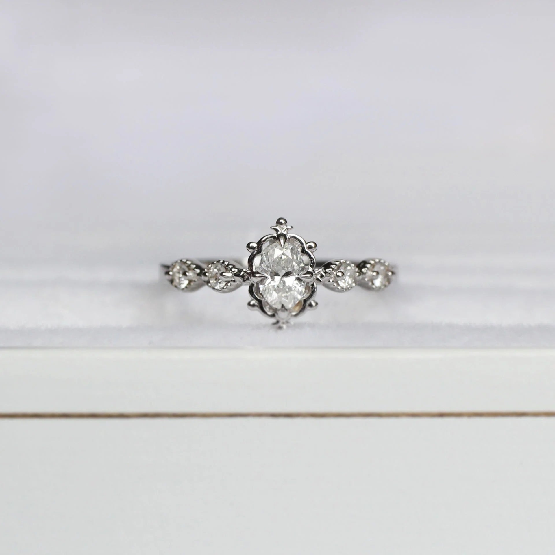 0.35 CT Vintage Aria Tasarım Pırlanta Yüzük