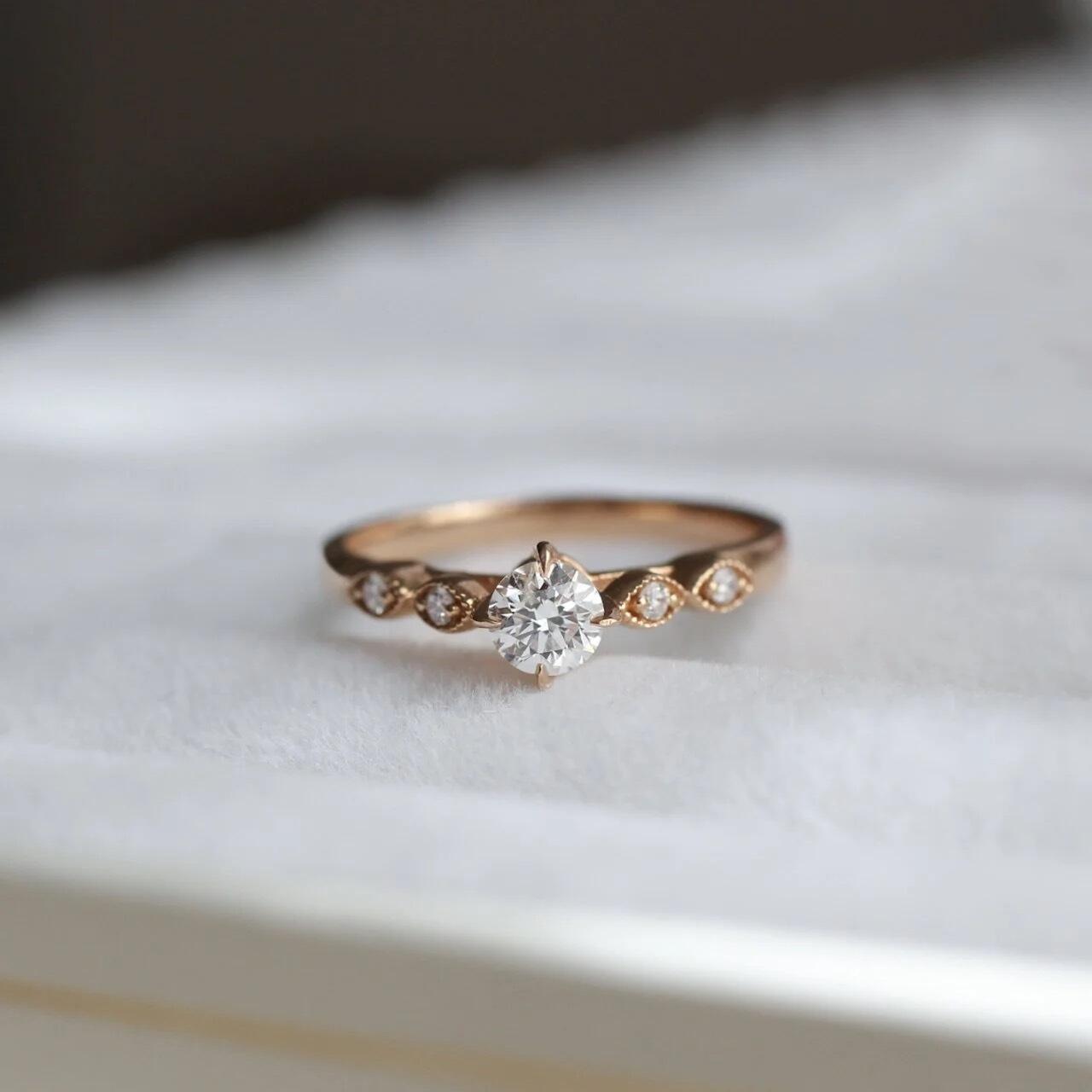 0.35 Karat Vintage Tasarım Pırlanta Tektaş Yüzük