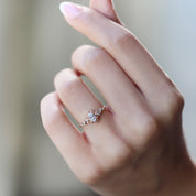 0.40 CT E SI2 GIA Sertifikalı Vintage Emma Asimetri Pırlanta Yüzük