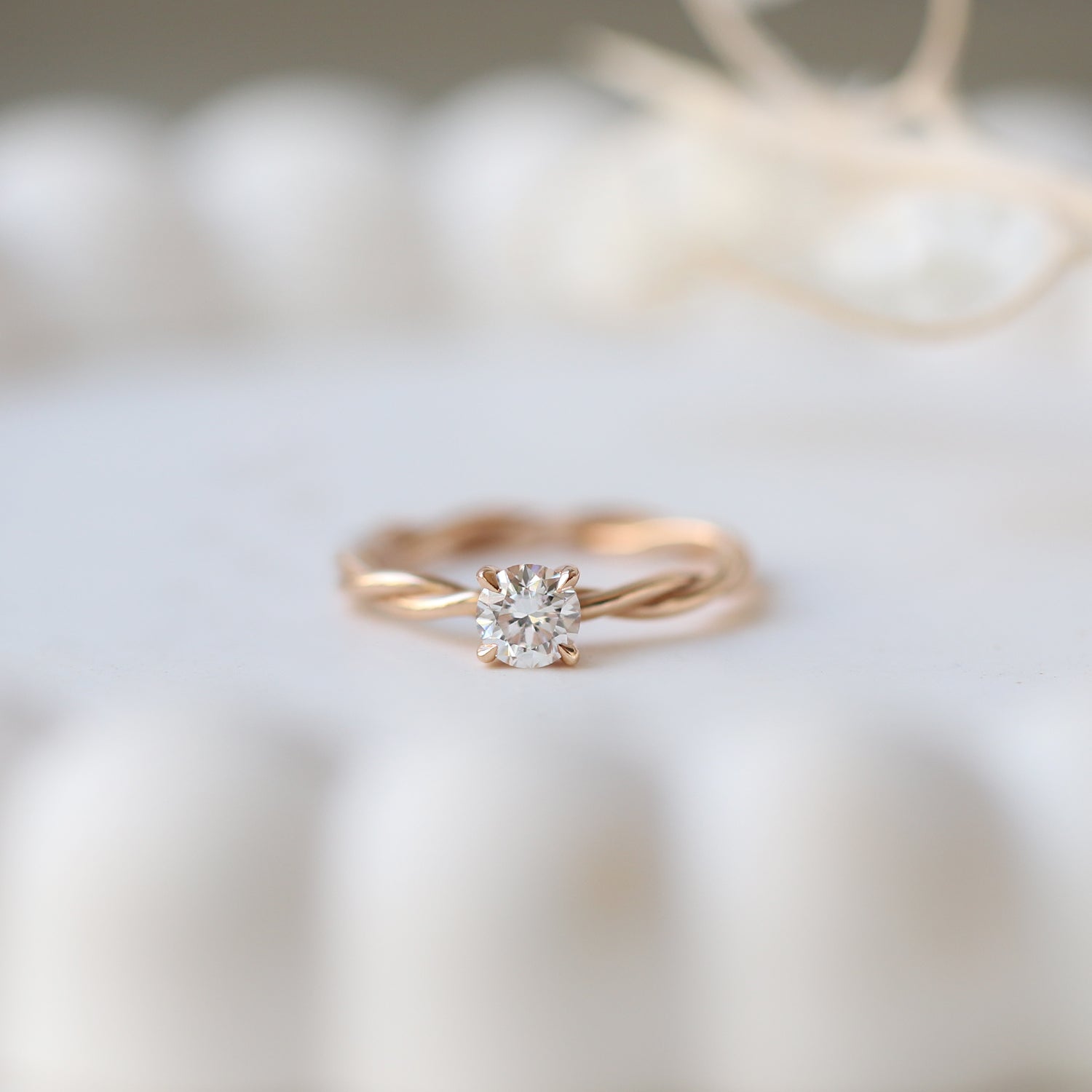 0.40 CT Özel Tasarım Pırlanta Burgu Yüzük