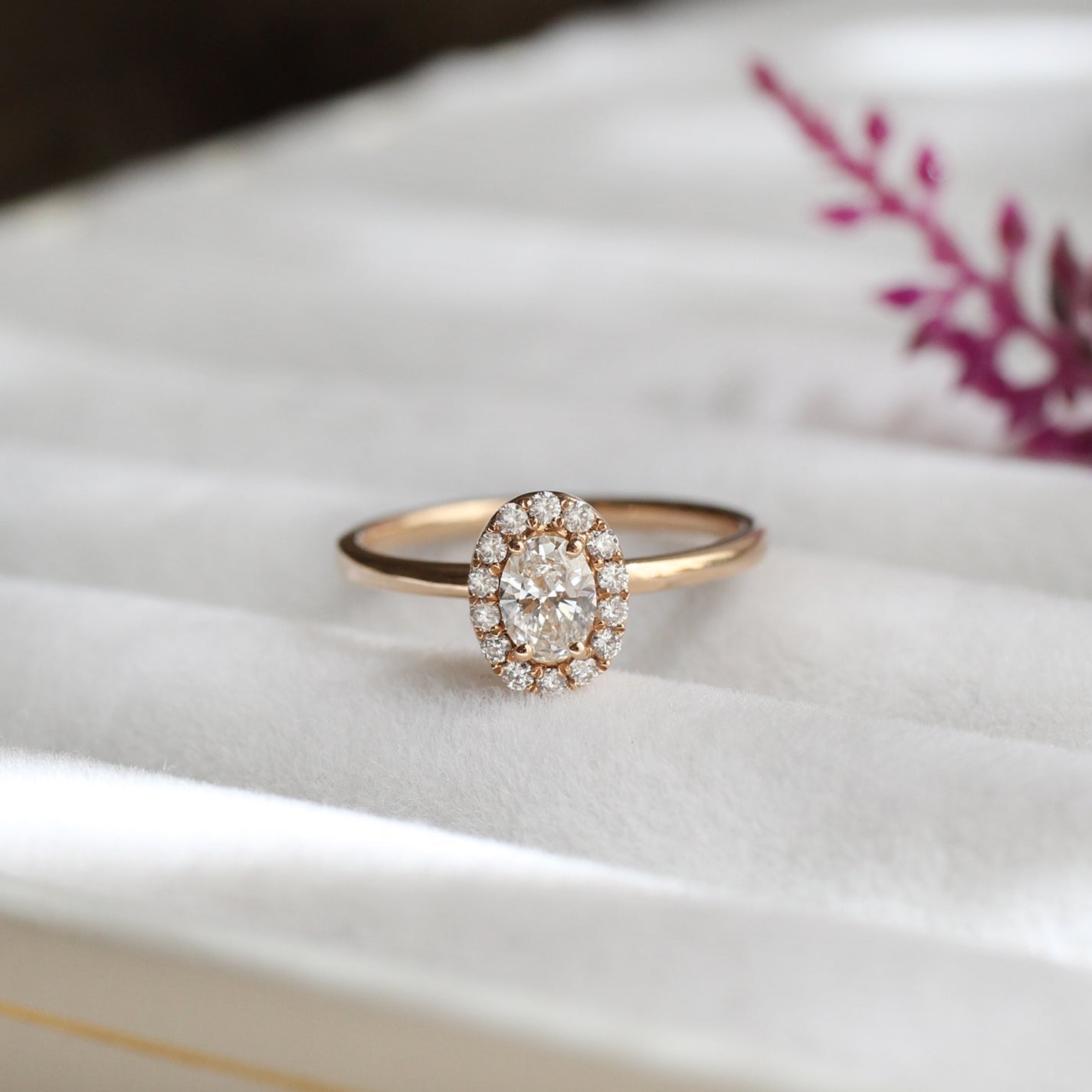 0.40 Karat Vintage Tasarım Oval Pırlanta Yüzük