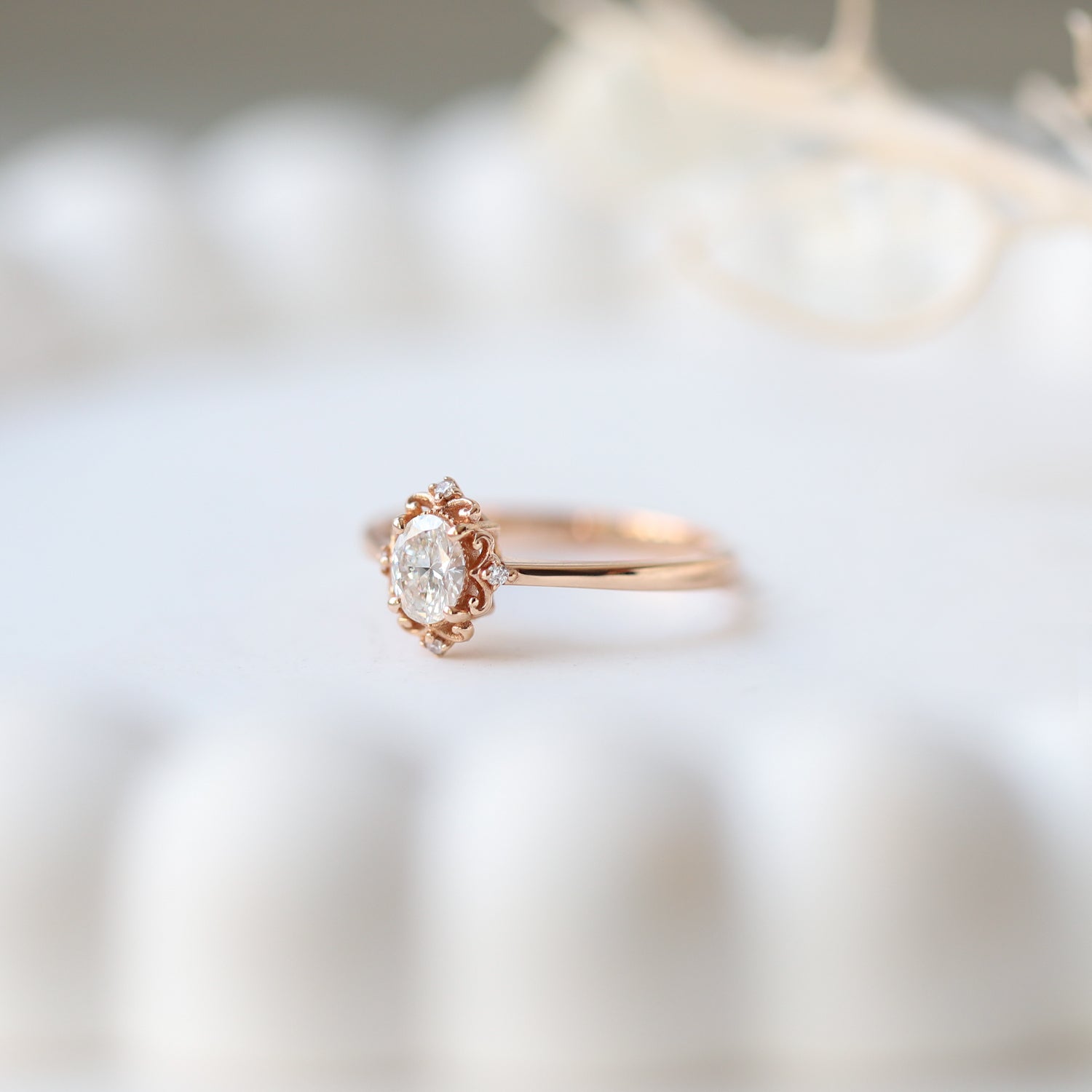 0.42 CT H SI2 HRD Sertifikalı Vintage Emma Tasarım Pırlanta Yüzük