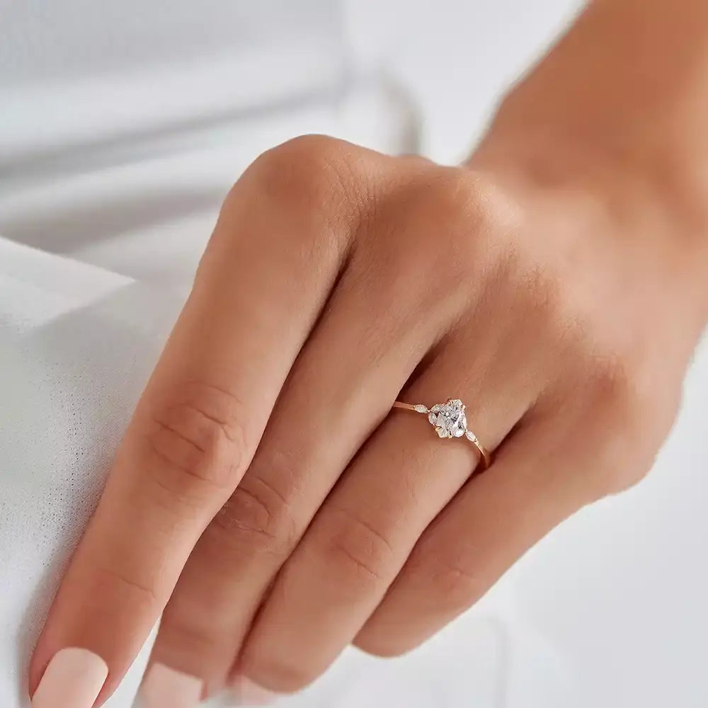 0.42 CT Markiz Kesim Pırlanta Taşlı Rose Altın Yüzük