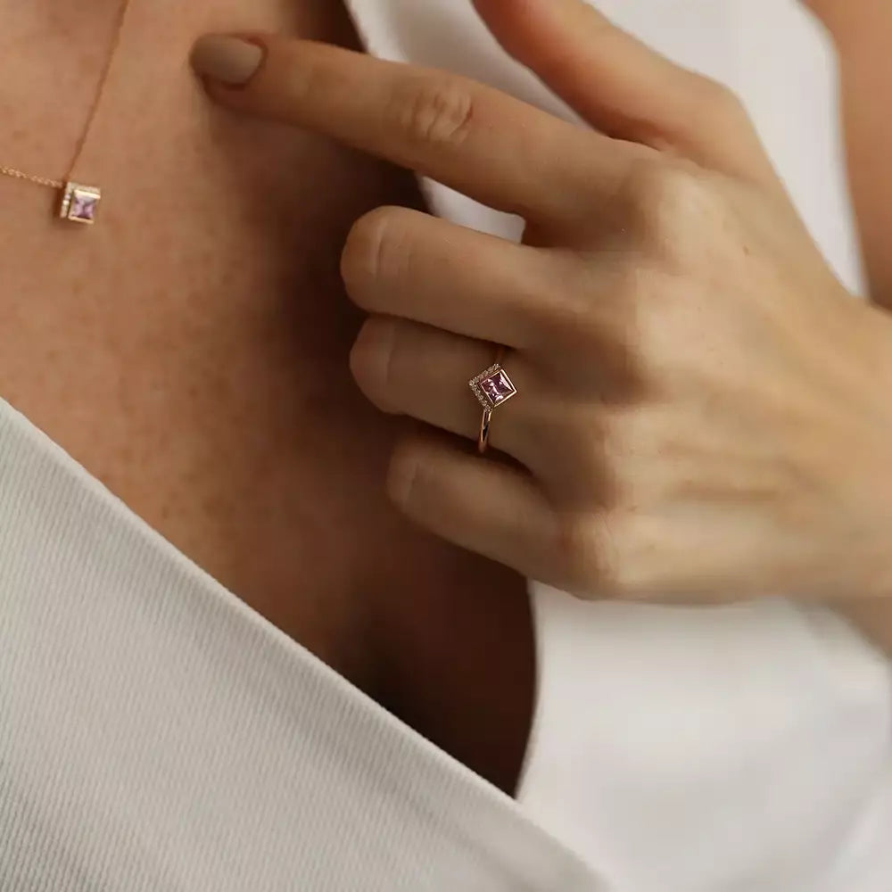 Kyra 0.44 CT Pink Safir ve Pırlanta Taşlı Rose Altın Yüzük