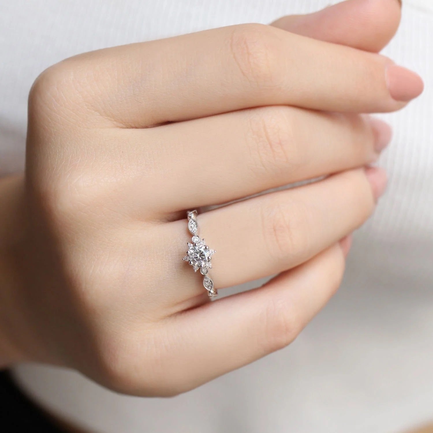 0.45 CT Vintage Tasarım Kar Tanesi Pırlanta Yüzük