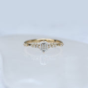 0.45 Karat Vintage Emerald Tasarım Pırlanta Yüzük