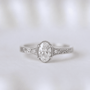 0.51 Karat D VS2 GIA Sertifikalı Vintage Sia Oval Pırlanta Yüzük