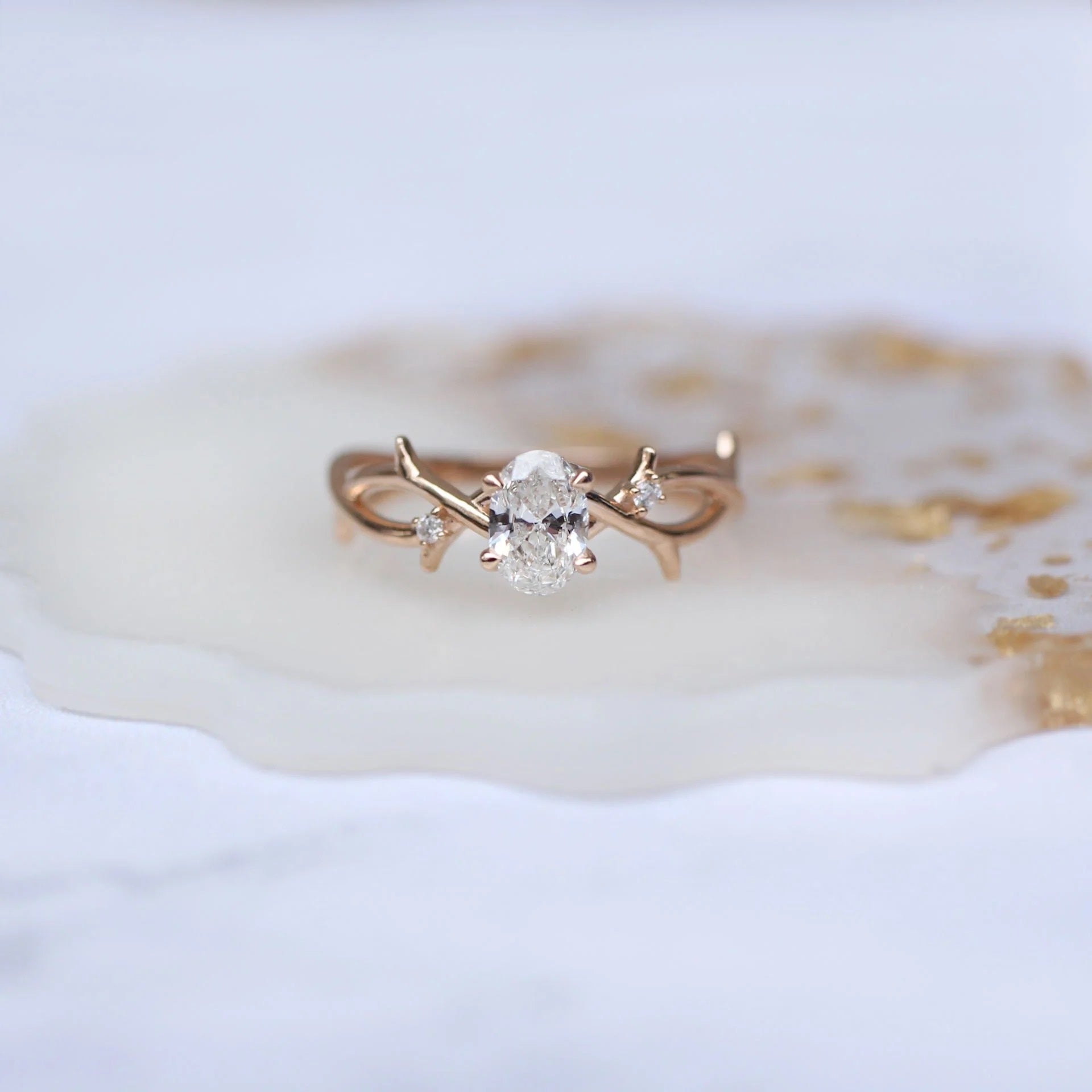 0.52 CT Özel Tasarım Pırlanta Dal Tektaş Yüzük