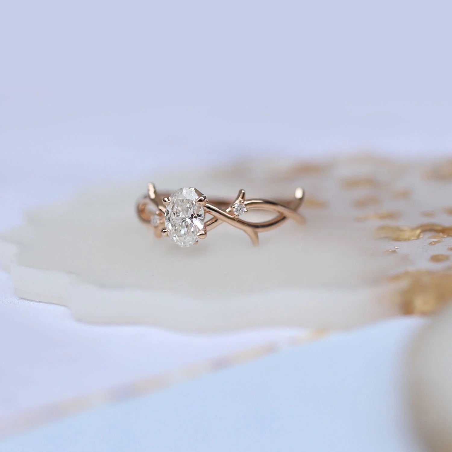 0.52 Karat Özel Tasarım Pırlanta Dal Tektaş Yüzük