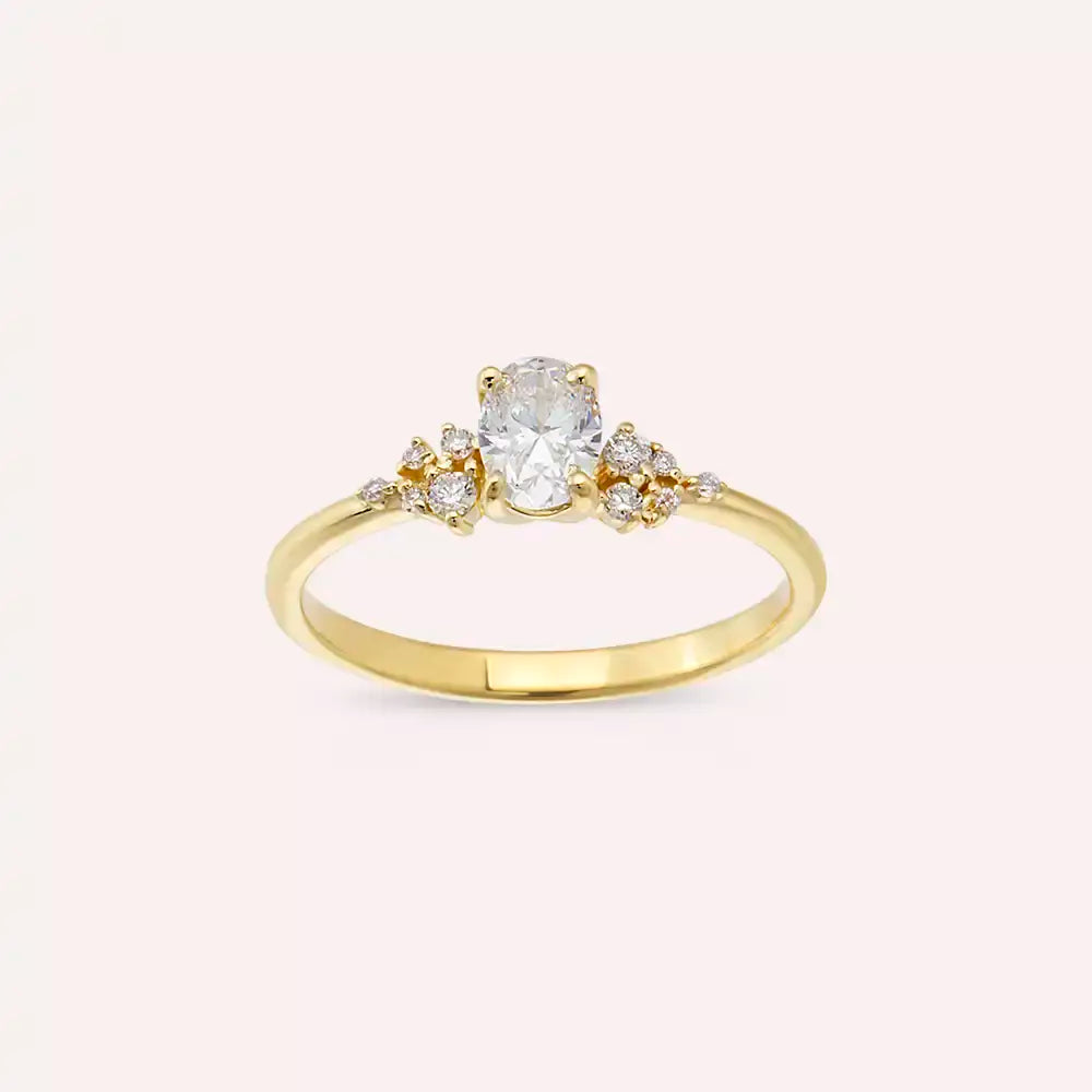 0.55 CT Oval Kesim Pırlanta Taşlı Sarı Altın Yüzük