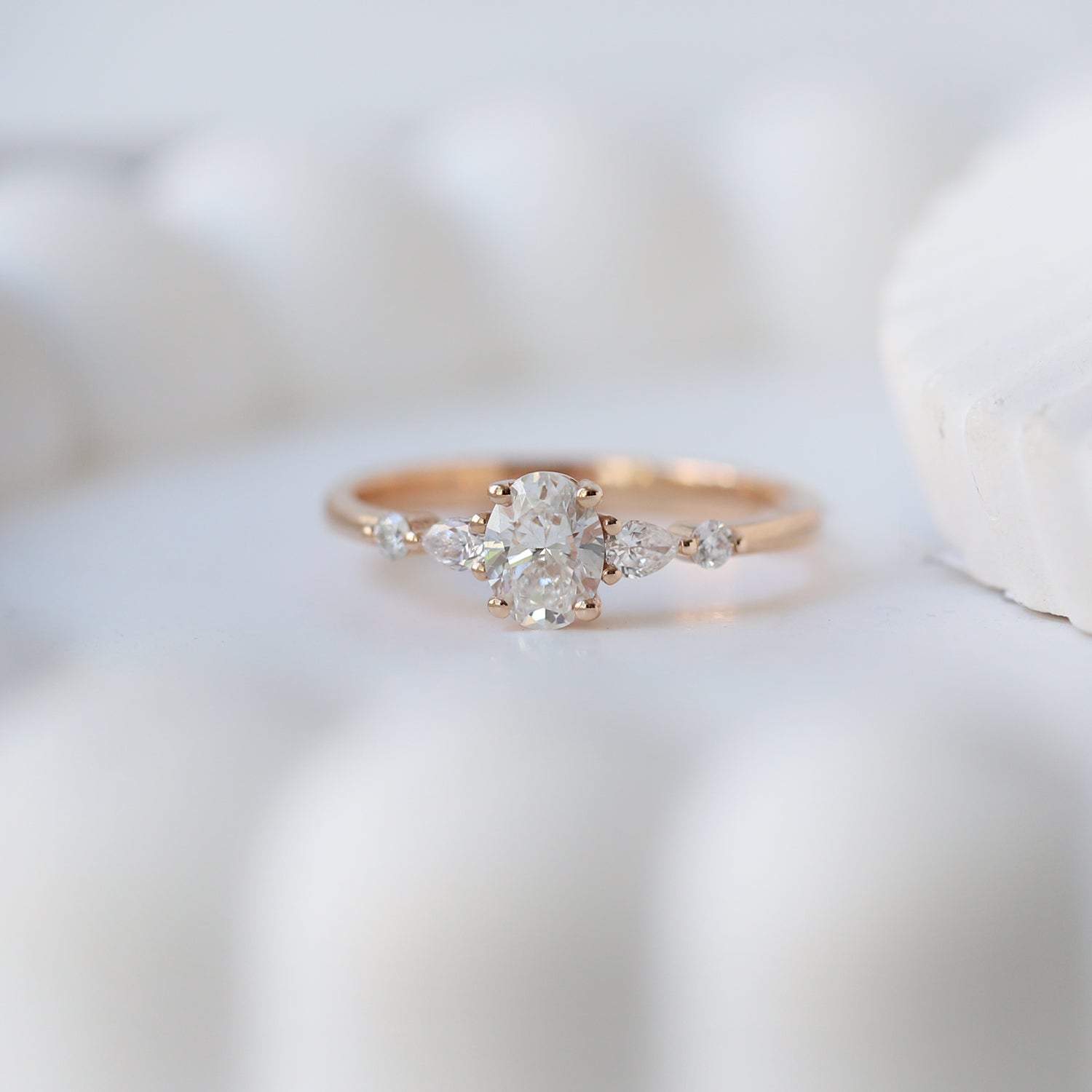 0.55 Karat Vintage Lucia Pırlanta Yüzük