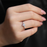 0.60 CT Vintage Özel Tasarım Asimetri Markiz Pırlanta Yüzük