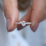 0.60 Karat Oval Tasarım Pırlanta Tektaş Yüzük