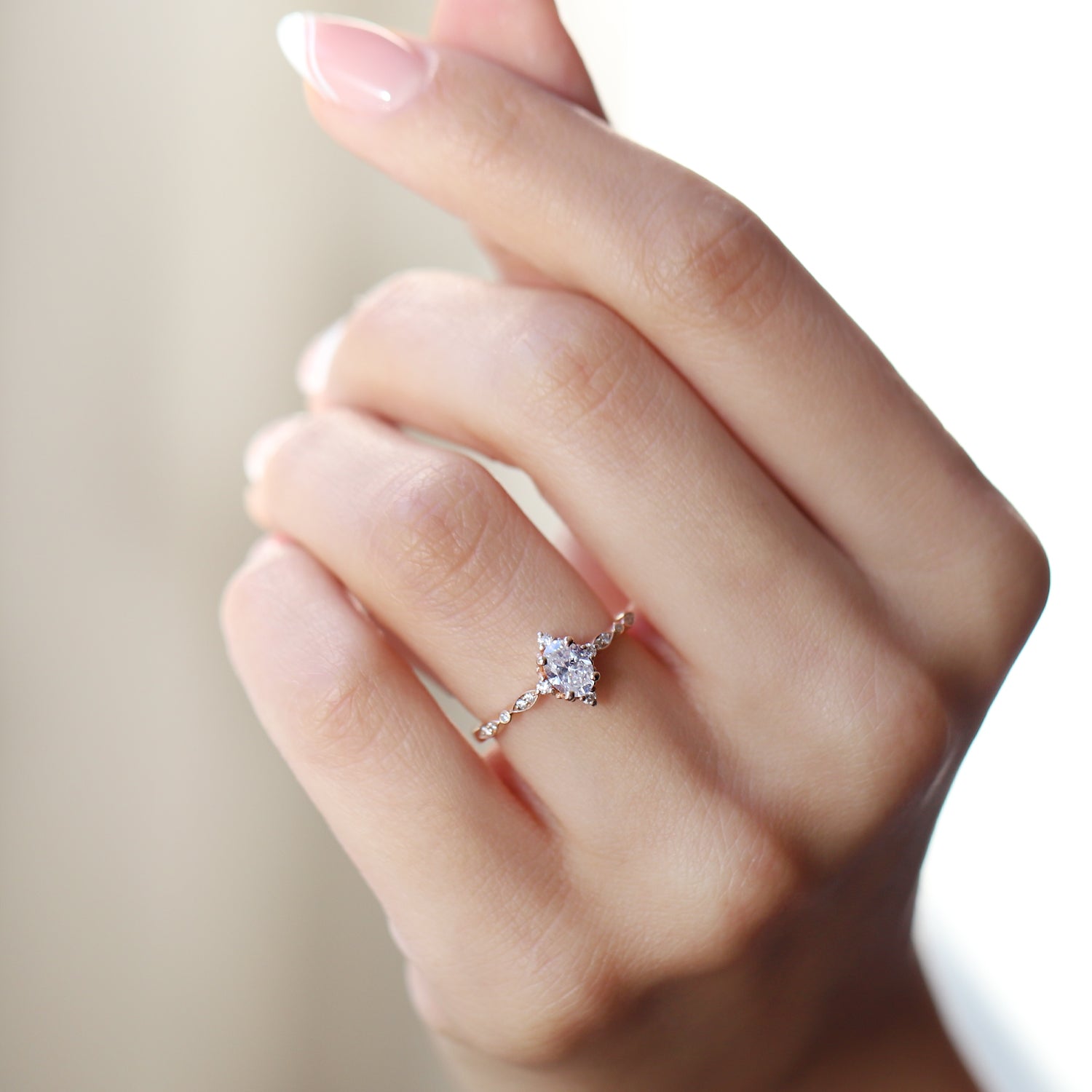 0.62 CT Özel Tasarım Mini Selius Pırlanta Yüzük