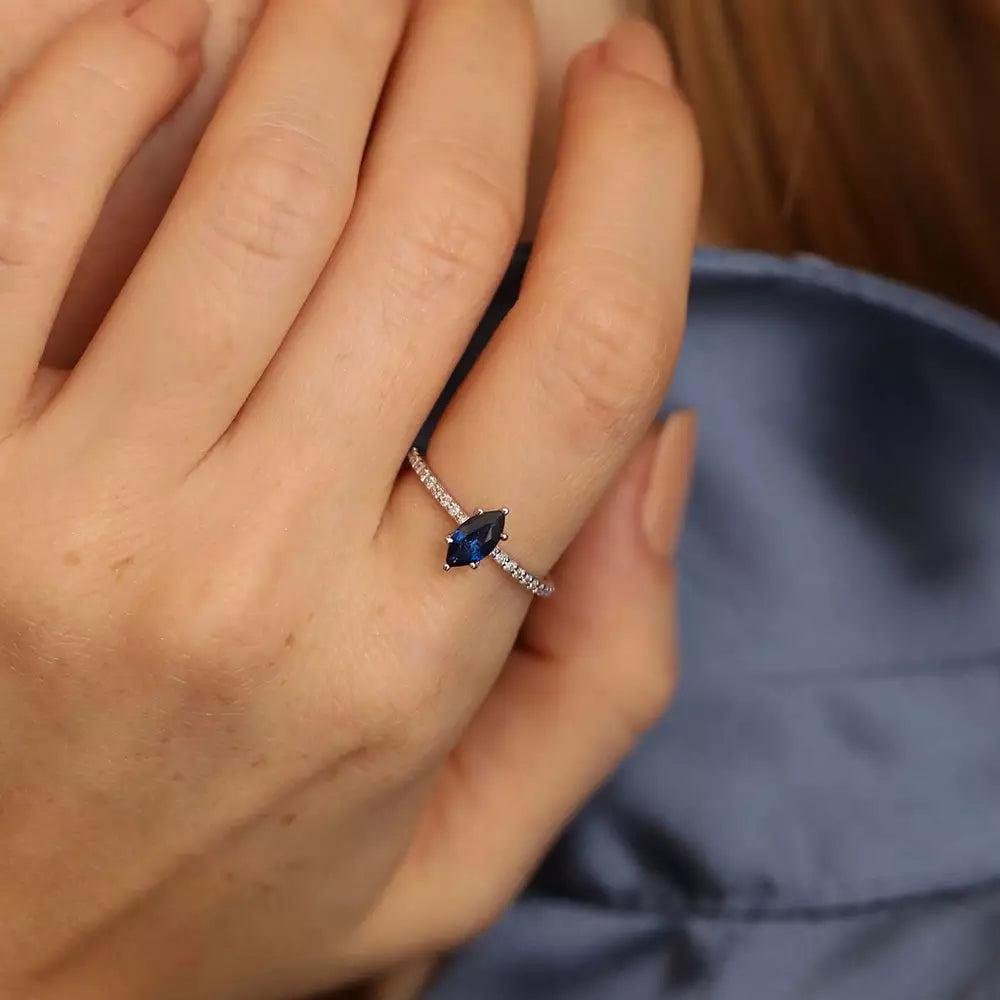 0.75 CT Safir ve Pırlanta Taşlı Beyaz Altın Yüzük
