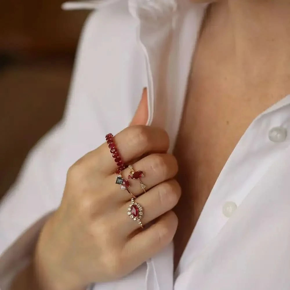 0.75 CT Yakut ve Multicolor Safir Taşlı Sarı Altın Yüzük