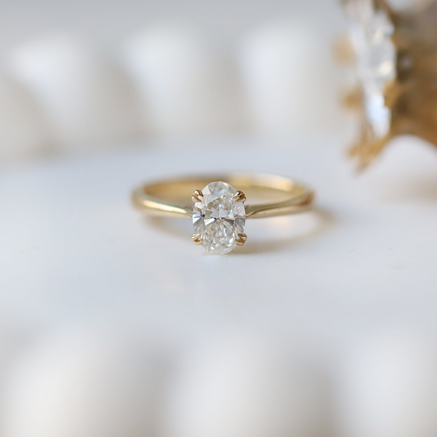 0.75 Karat F SI2 GIA Sertifikalı Lotus Pırlanta Tektaş Yüzük