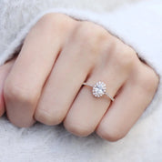 0.75 Karat Pırlanta Oval Tektaş Yüzük