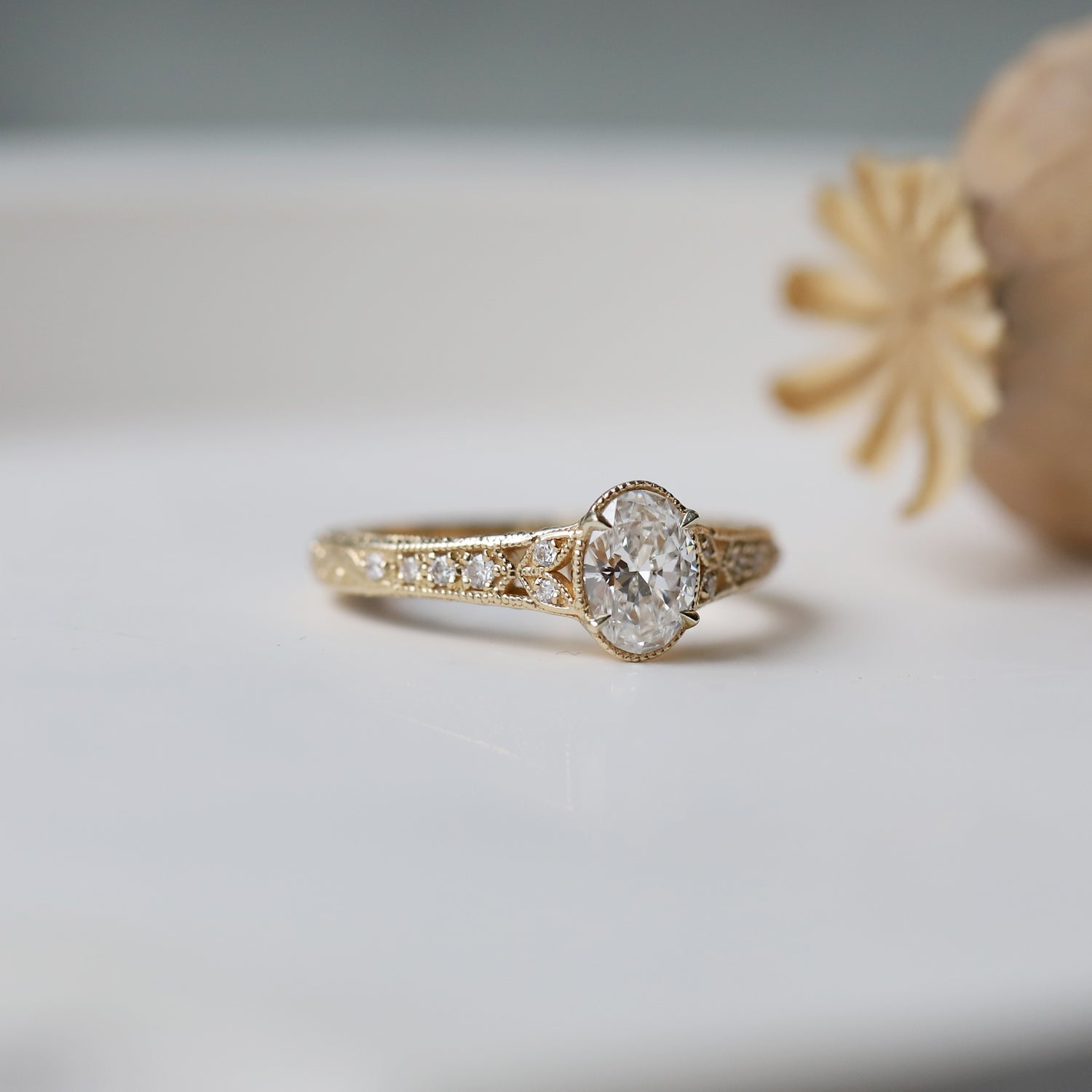 0.80 Karat F SI2 GIA  Sertifikalı Tigris Tasarım Pırlanta Yüzük