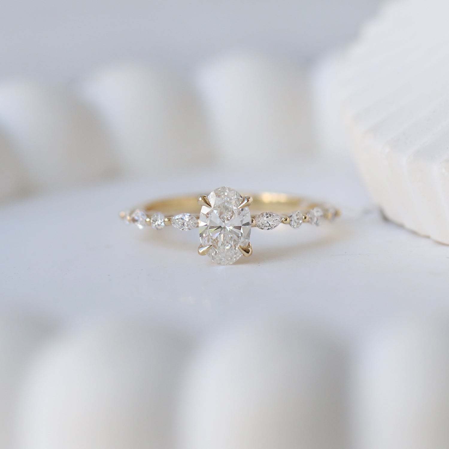 0.90 CT F SI2 GIA Sertifikalı Vintage Elena Pırlanta Yüzük